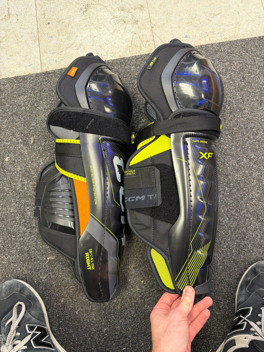 Demo CCM Tacks XF 16” Shin Guards