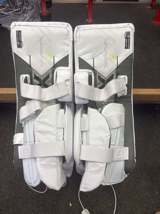 Used Bauer Vapor X5Pro Goalie Legs Pads Size Intermediate Medium 31+1