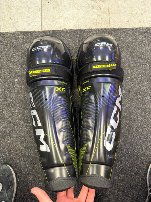 Demo CCM Tacks XF 16” Shin Guards