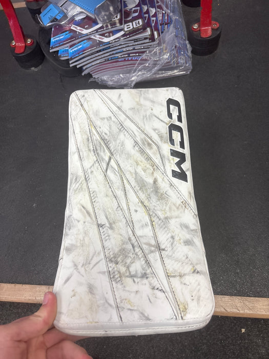 Used CCM Axis F9 Goalie Blocker Size Intermediate