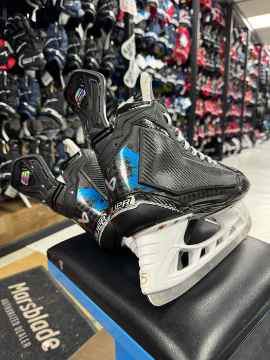Used Bauer Supreme SHADOW Maple Leafs Pro Stock - Philipe Myers - Size 9.5 Skates