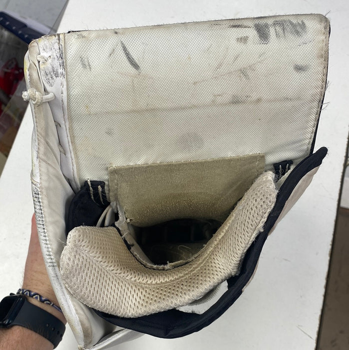 Used Bauer Supreme S170 Junior Blocker