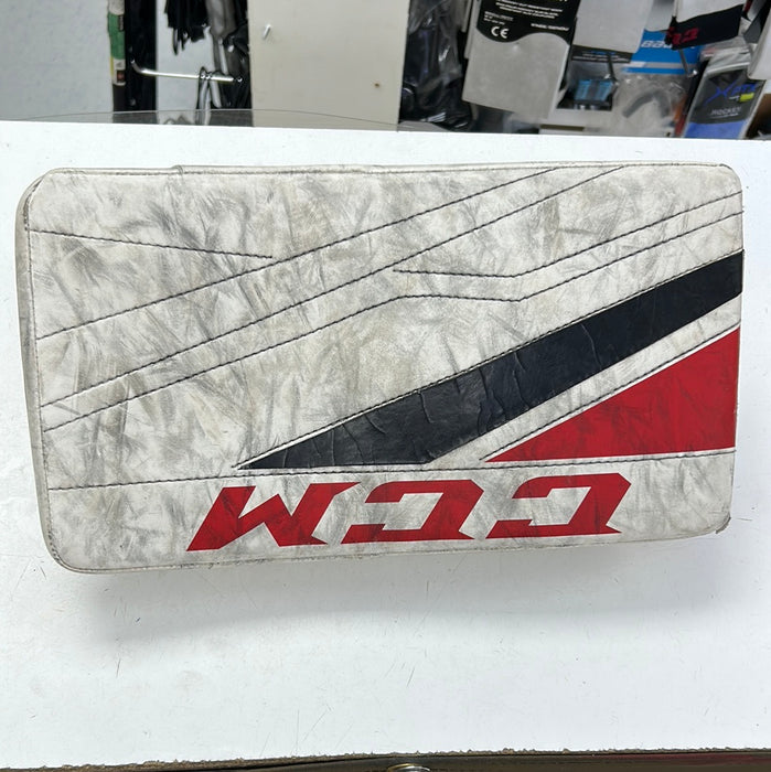 Used CCM E3.5 Junior Blocker Regular