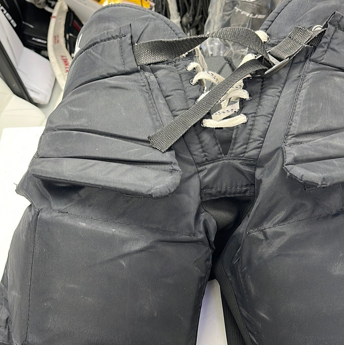Used Reebok 18K Junior Small Goalie Pants