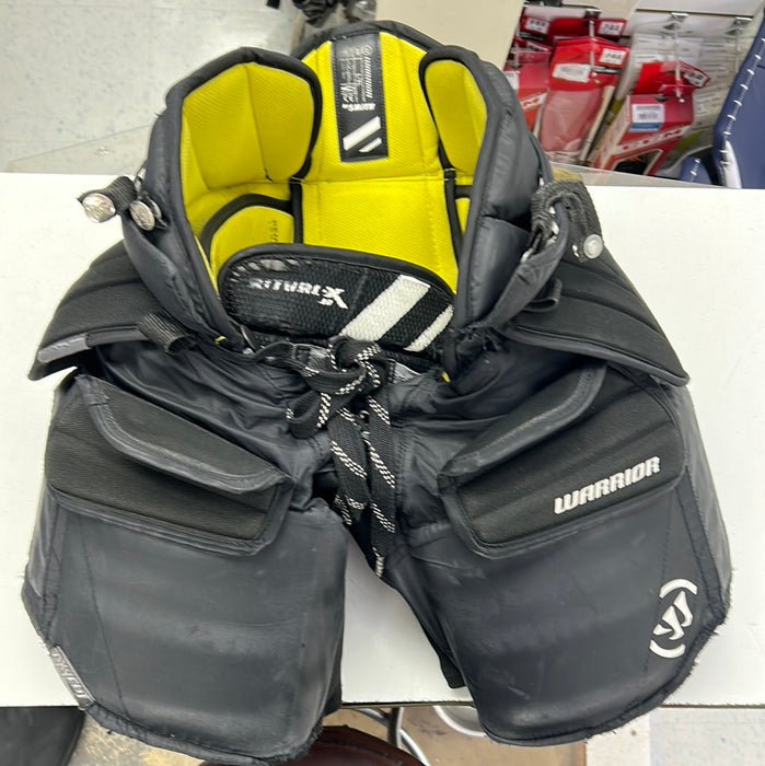 Used Warrior Ritual X Junior Large/ Extra Large