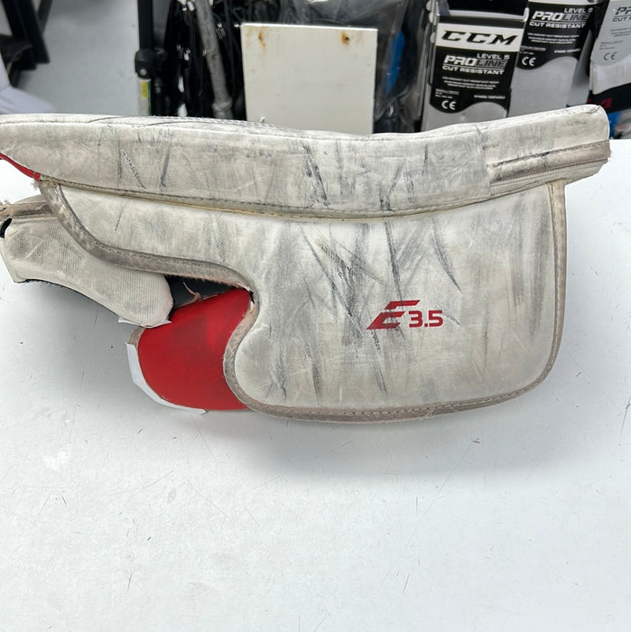 Used CCM E3.5 Junior Blocker Regular