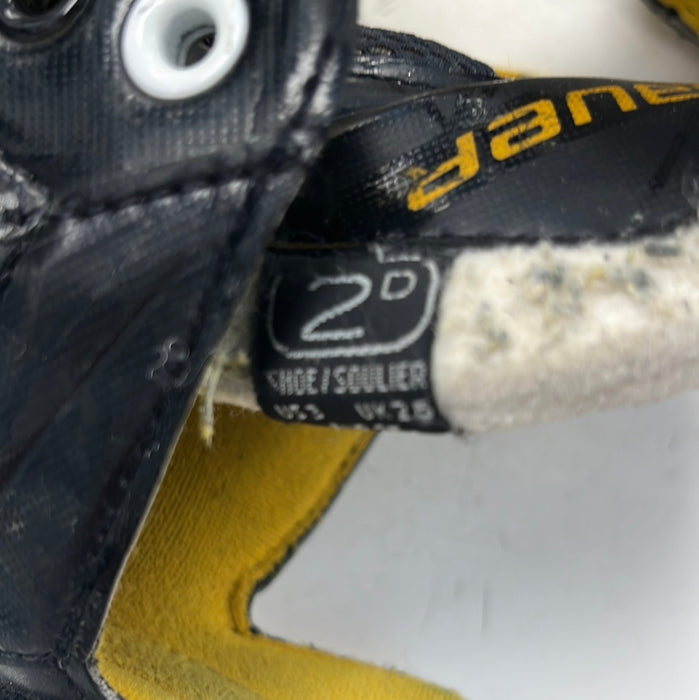 Used Bauer Supreme s160 Junior Skate size 2