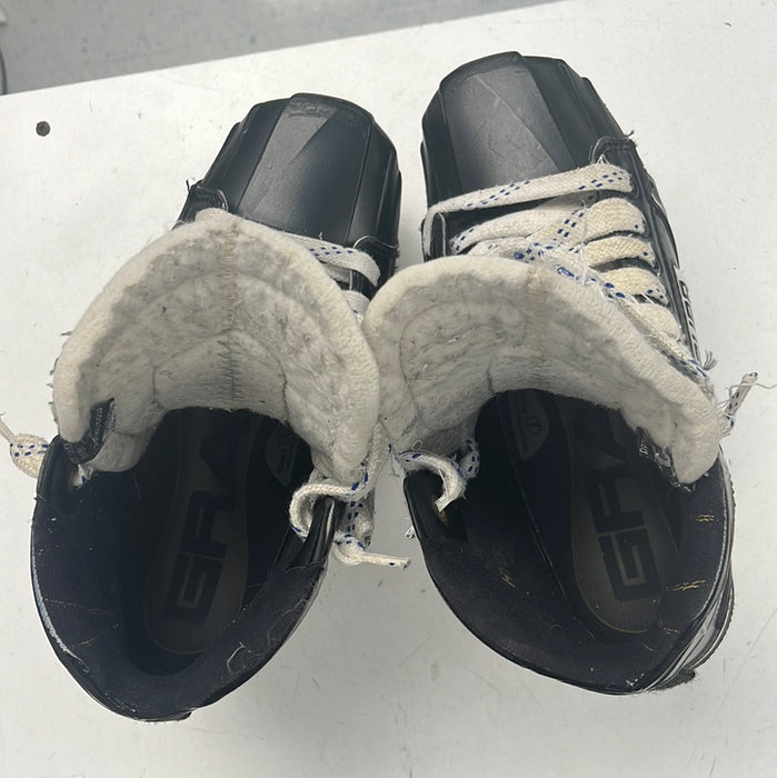Used Bauer Supreme s190 Goal Skates size 5