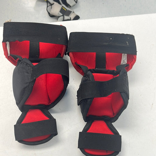 Used CCM KP1.5 Youth Knee Pads