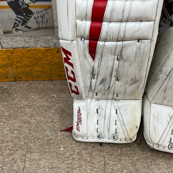 Used CCM Extreme Flex II 31+1" Goalie Pads