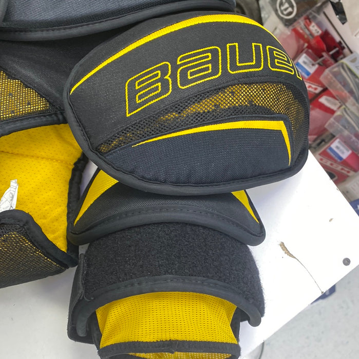 Used Bauer Supreme TotalOne MX3 Senior Large Shoulder Pads