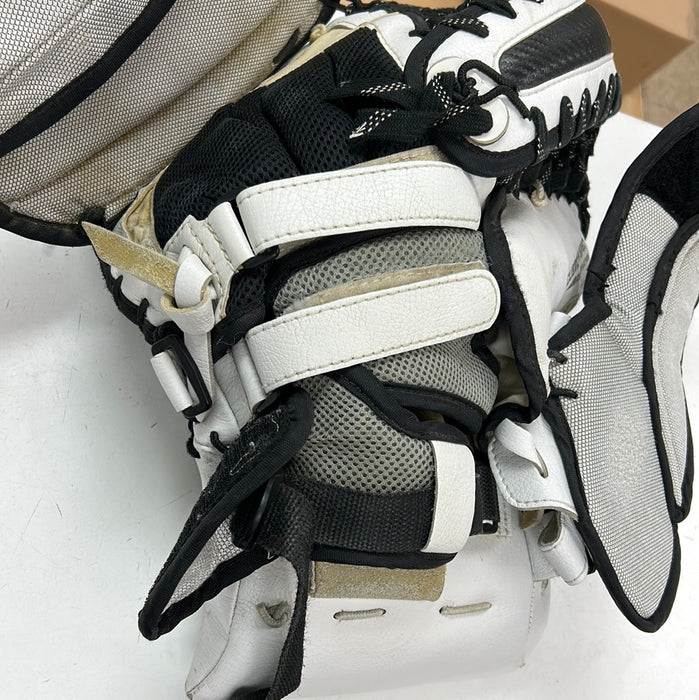 Used Vaughn Velocity V4 Intermediate Catcher Regular