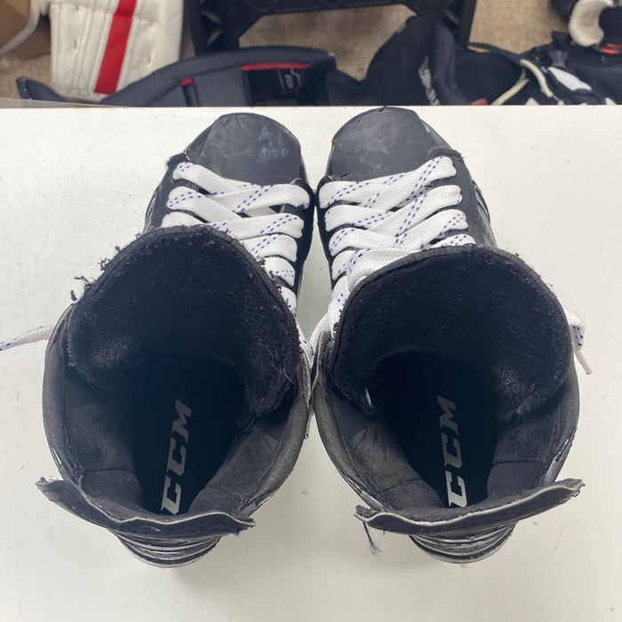 Used CCM Ribcor 70k Size 8.5 Skates