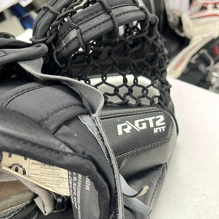 Used Warrior R/GT2 Intermediate Glove and Blocker