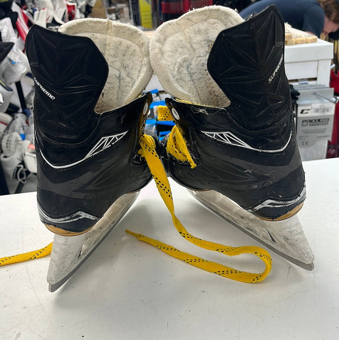 Used Bauer Supreme s160 Junior Skate size 2