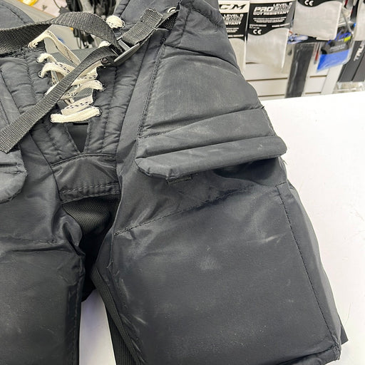 Used Reebok 18K Junior Small Goalie Pants
