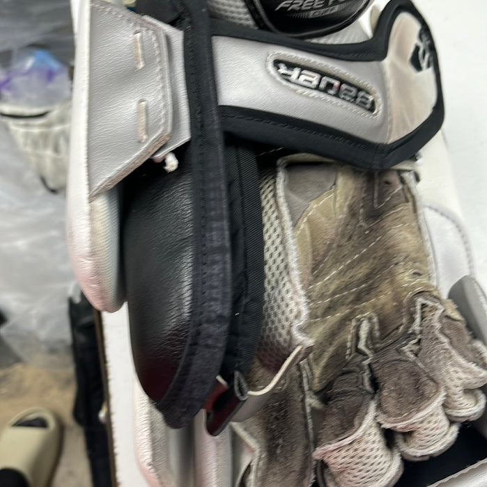 Used Bauer Reactor Senior Blocker