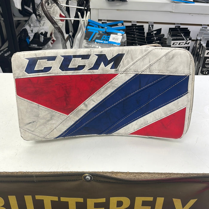 Used CCM EFlex 5.5 Junior Goal Blocker