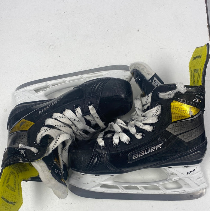 Used Bauer Supreme 3s Pro Y13.5 Player Skates