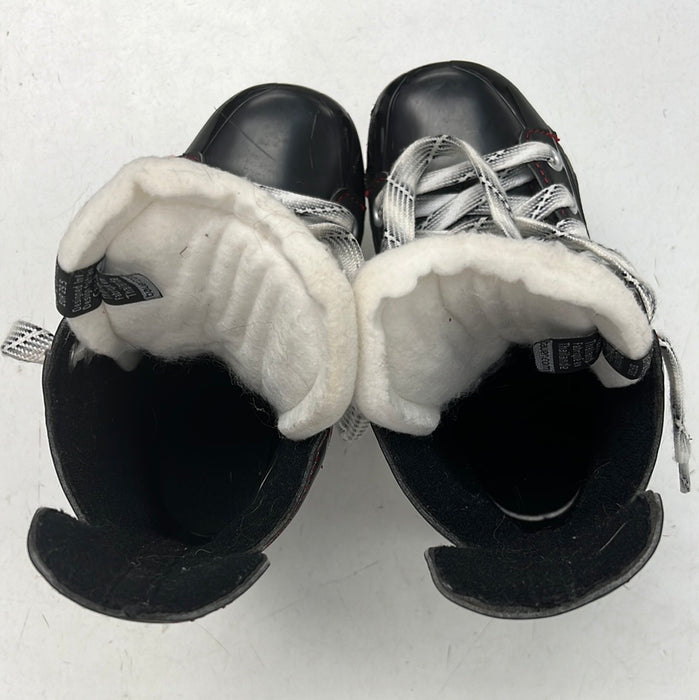 Used Bauer Vapor X40 Youth Player Skates Size 11