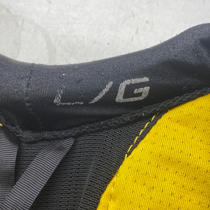 Used Bauer Supreme TotalOne MX3 Senior Large Shoulder Pads