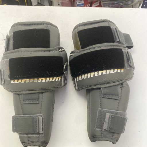 Used Warrior Junior Knee Pads