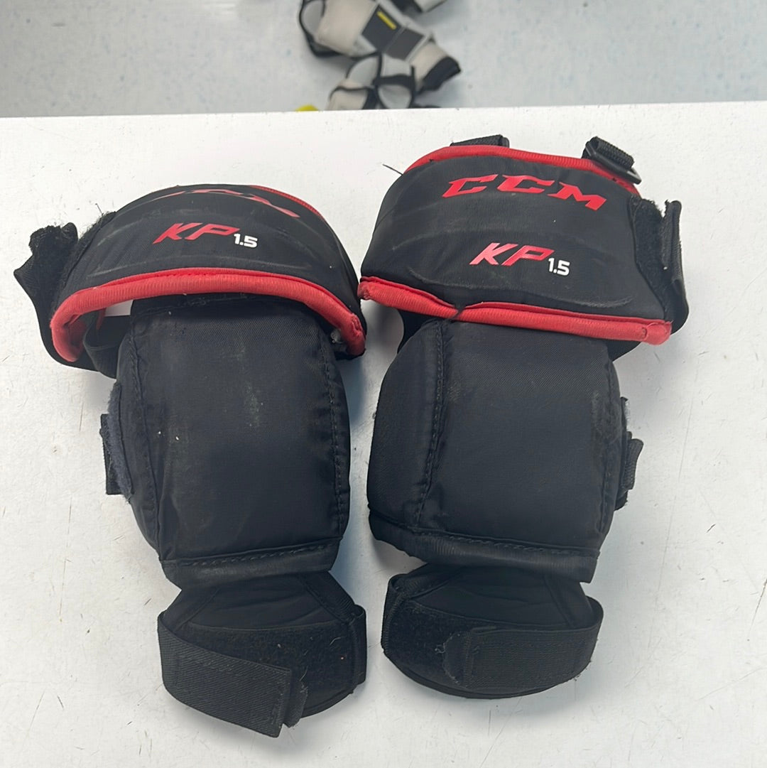 Used CCM KP1.5 Youth Knee Pads | Crow's Sports — Crow's Sports Hockey