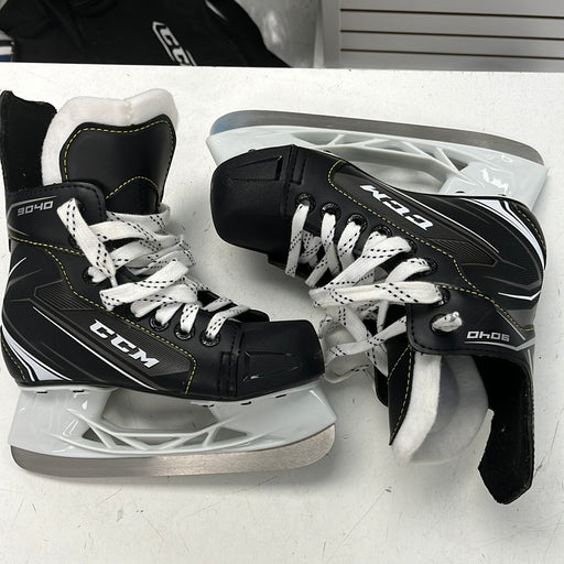 Used CCM Tacks 9040 Youth Player Skates Size 13