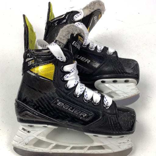 Used Bauer Supreme 3S Pro Youth 10.5 Player Skates