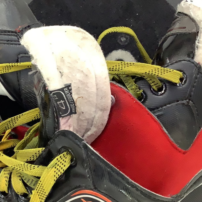 Used Bauer Vapor X400 Size 4D Player Skates