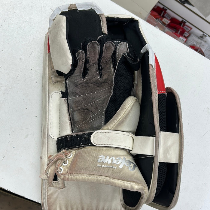 Used CCM E3.5 Junior Blocker Regular