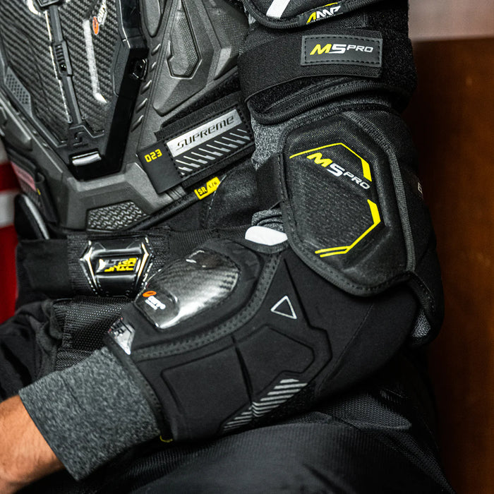 Bauer Supreme M5 Pro Intermediate Elbow Pads