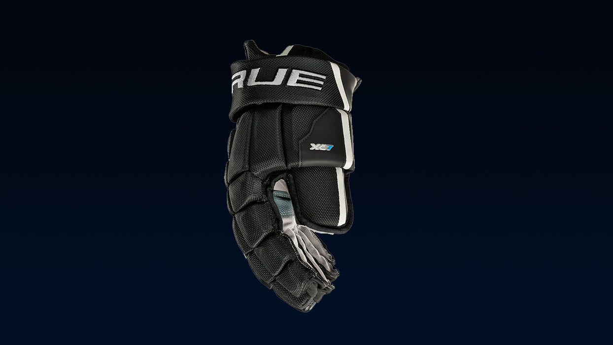 True XC7 Gen II Player Gloves Senior