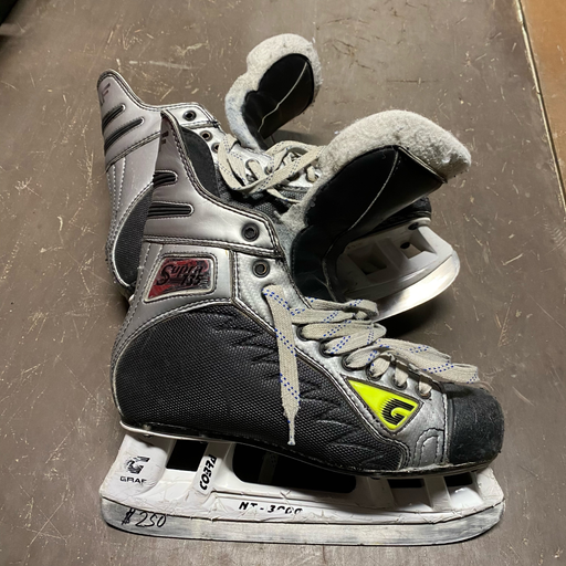 Used Graf Supra 735 7D Player Skates