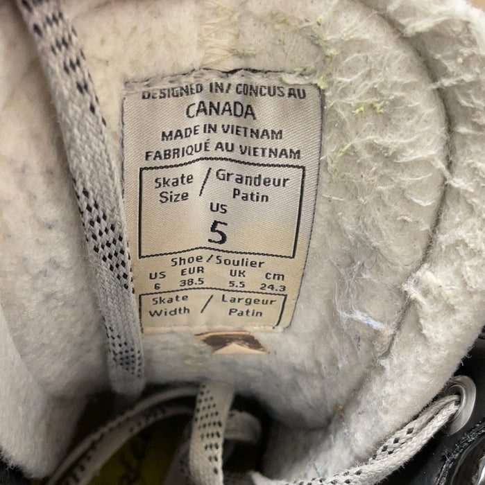 Used CCM RibCor 78k 5D Player Skates