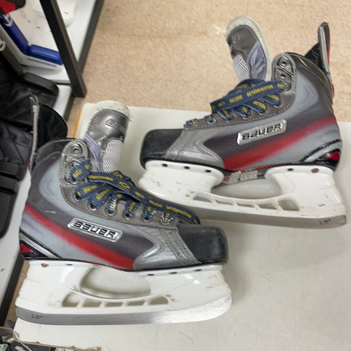 Used Bauer Vapor x6.0 4.5EE Player Skates