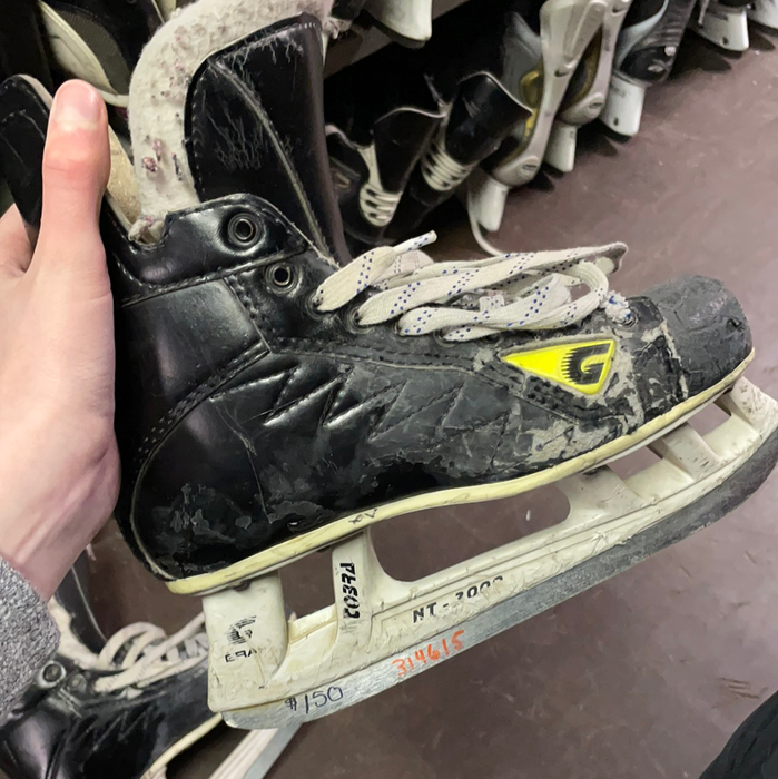 Used Graf Ultra 703 7D Player Skates