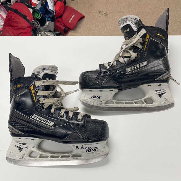 Used Bauer Supreme s190 13.5D Youth Skates
