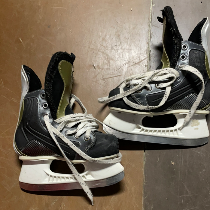 Used Nike Quest 4 1.5D Skates