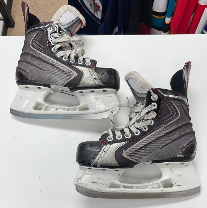 Used Bauer Vapor 3EE Player Skates