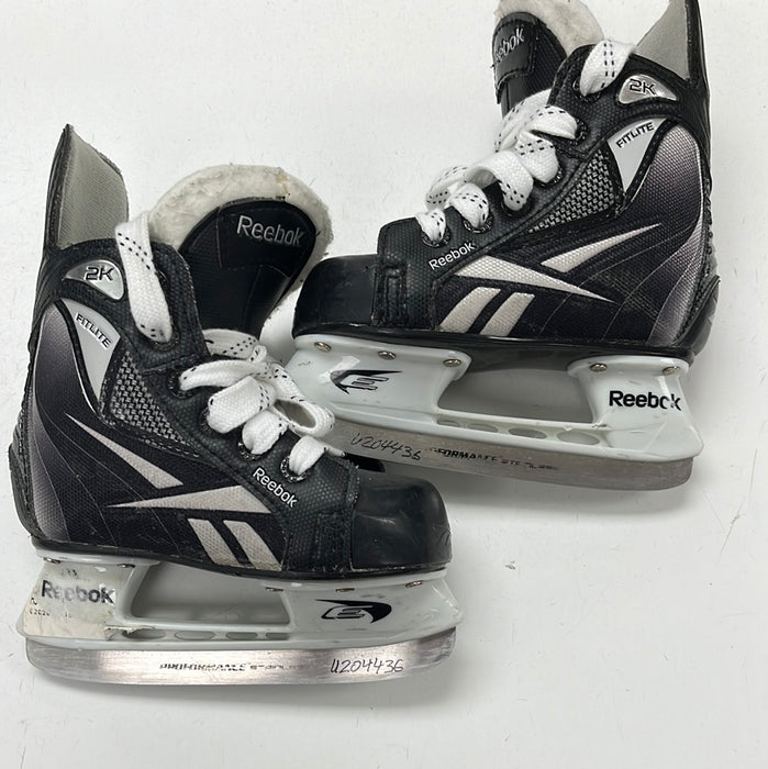 Used Reebok Fitlite 2K 8D Youth Player Skate