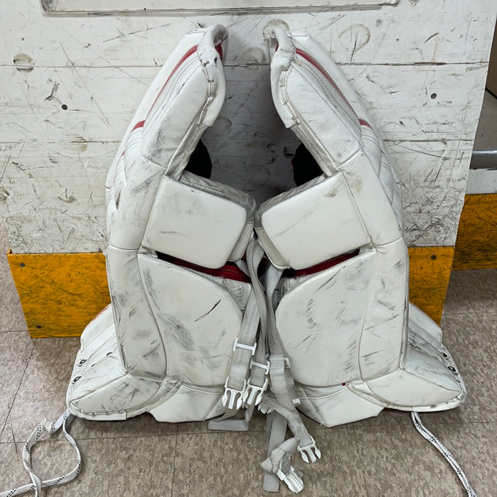 Used CCM Extreme Flex 760 26”+1” Goalie Pads