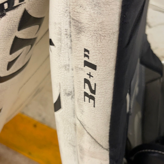 Used Warrior Ritual G4 32”+1” Goalie Pads