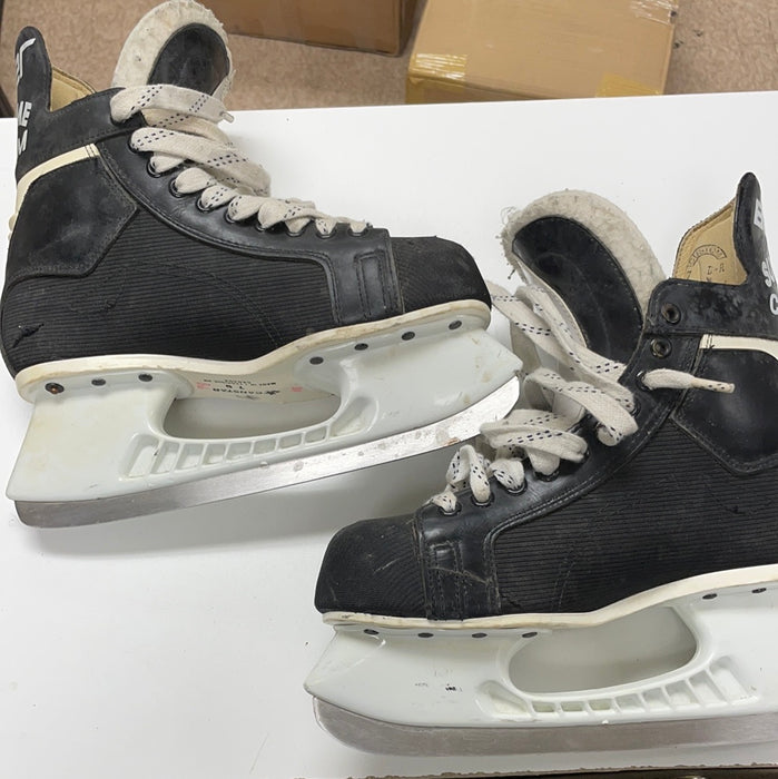 Used Bauer Supreme Custom 1000 7D Player Skates