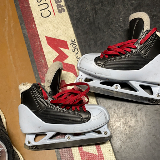 Used Graf Goaler Pro 6D Goalie skates