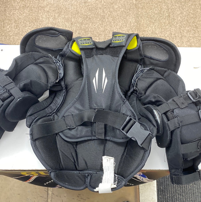 Used Bauer Supreme s27 Junior Medium Chest Protector