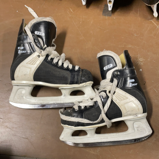 Used CCM Tacks 159 3D Player Skates