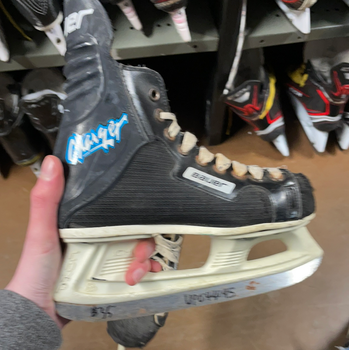 Used Bauer Charger 3D Player Skates