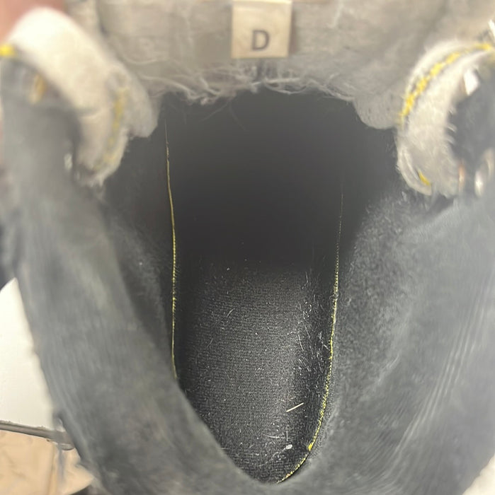 Used Bauer Tacks 4092 4.5 Goal Skate