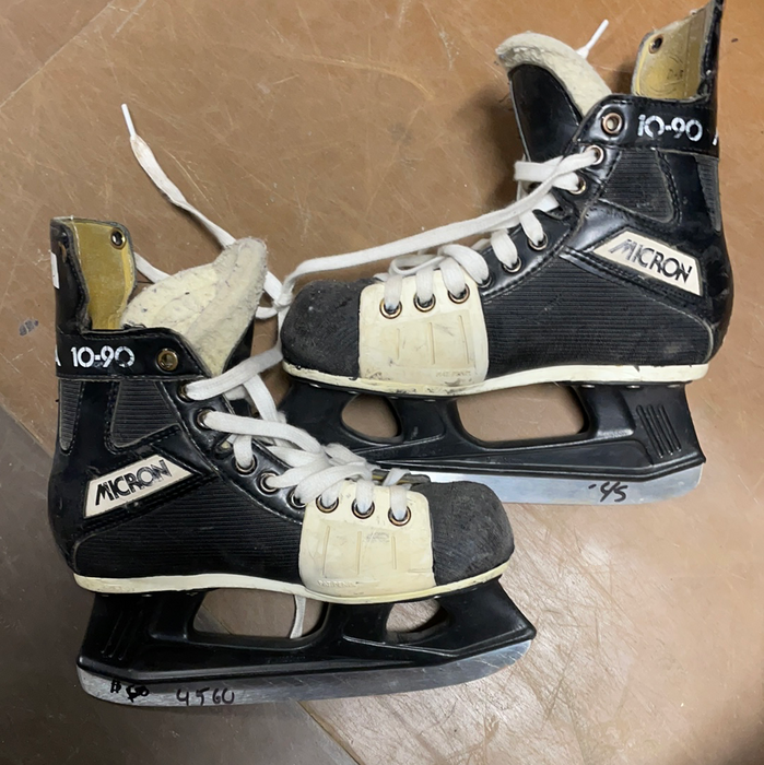 Used Micron 10-90 3D Player Skates